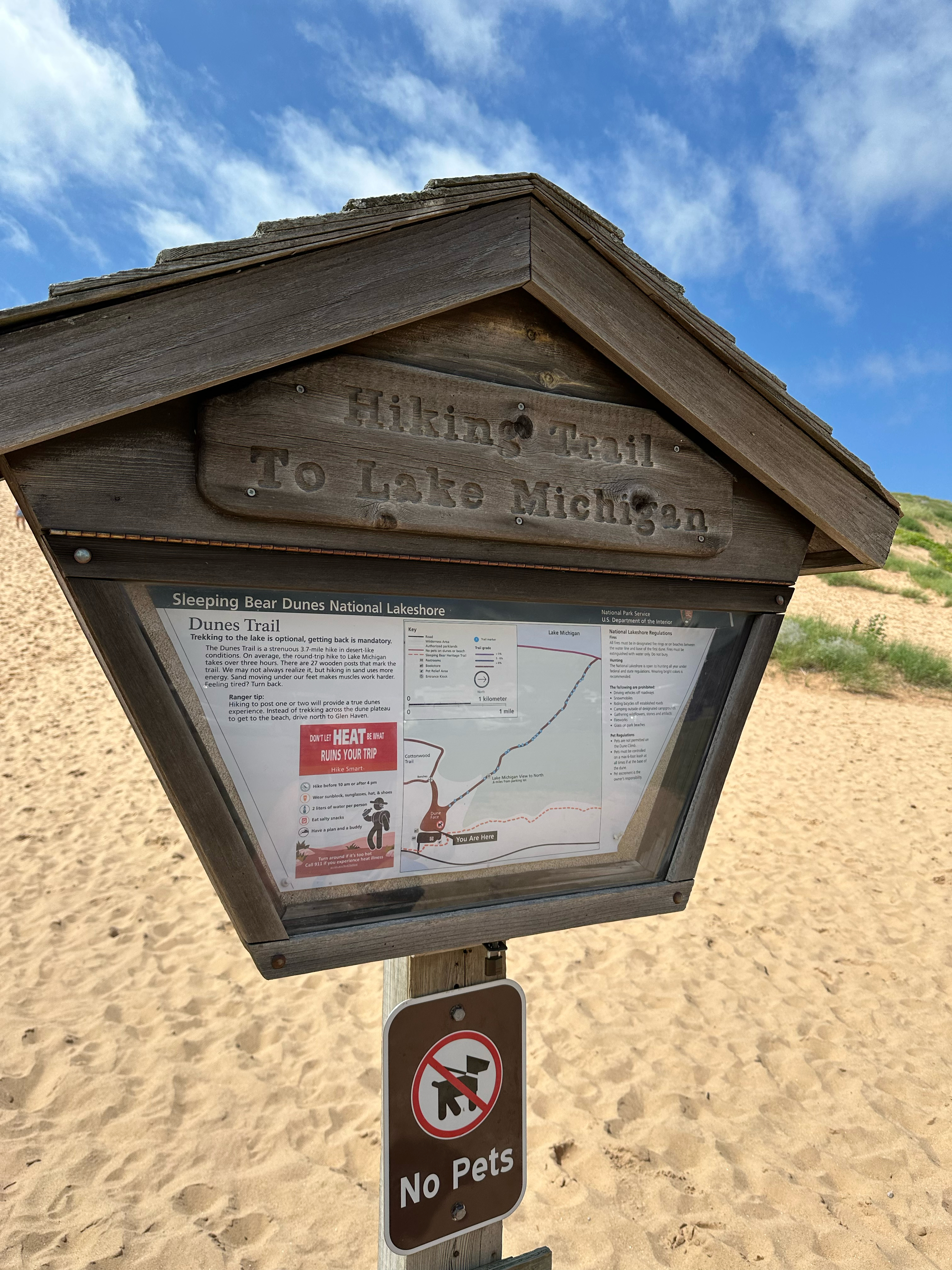 The beginning of the trail had the usual warnings about being careful … 