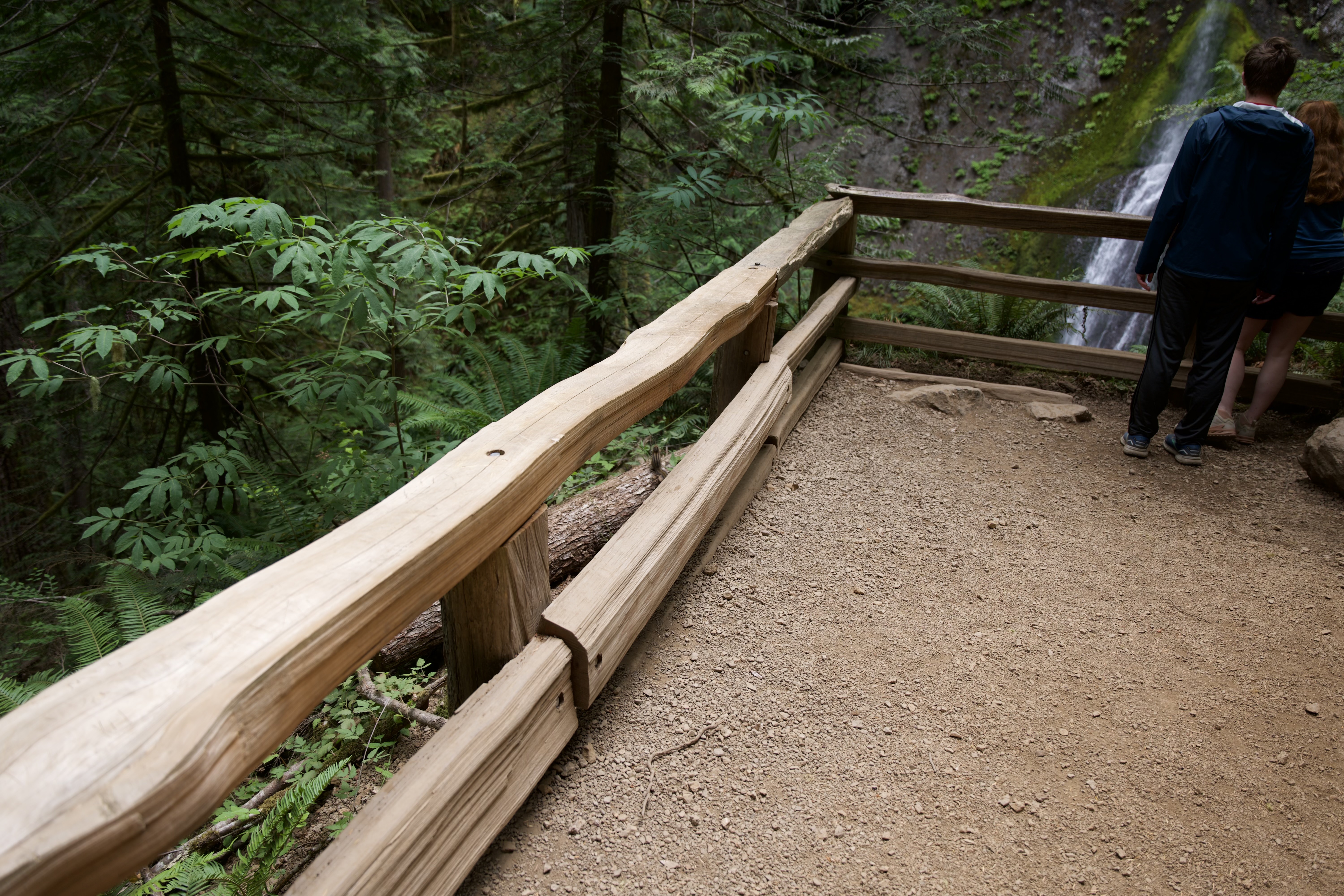 The observation stops were ideally placed for great pictures of Marymere Falls